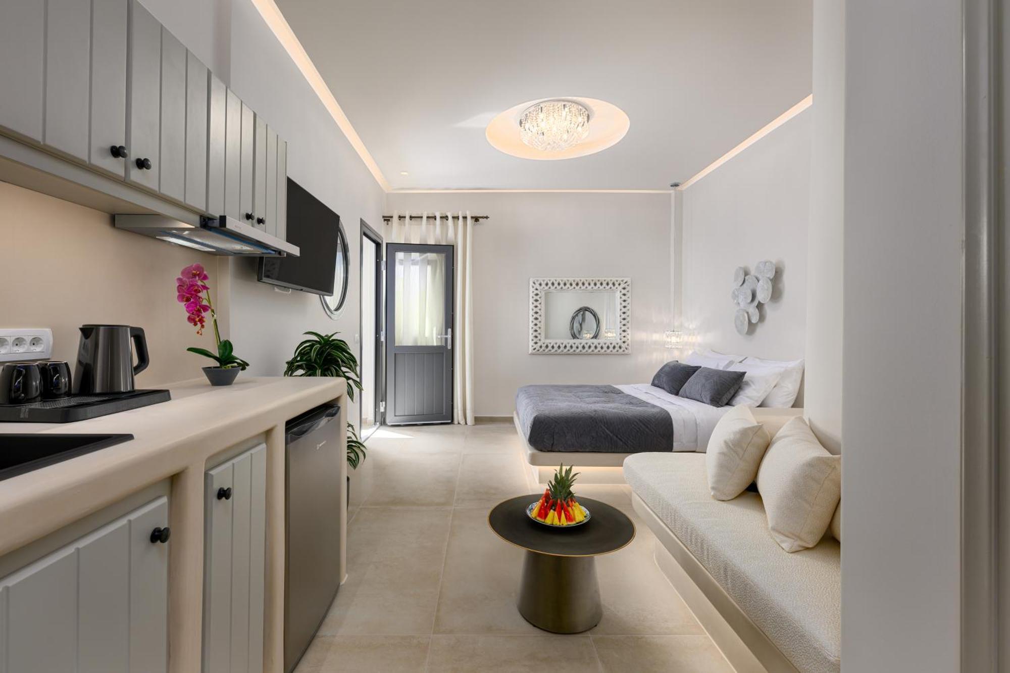 Galaria Serenity Suites Vothon Bagian luar foto