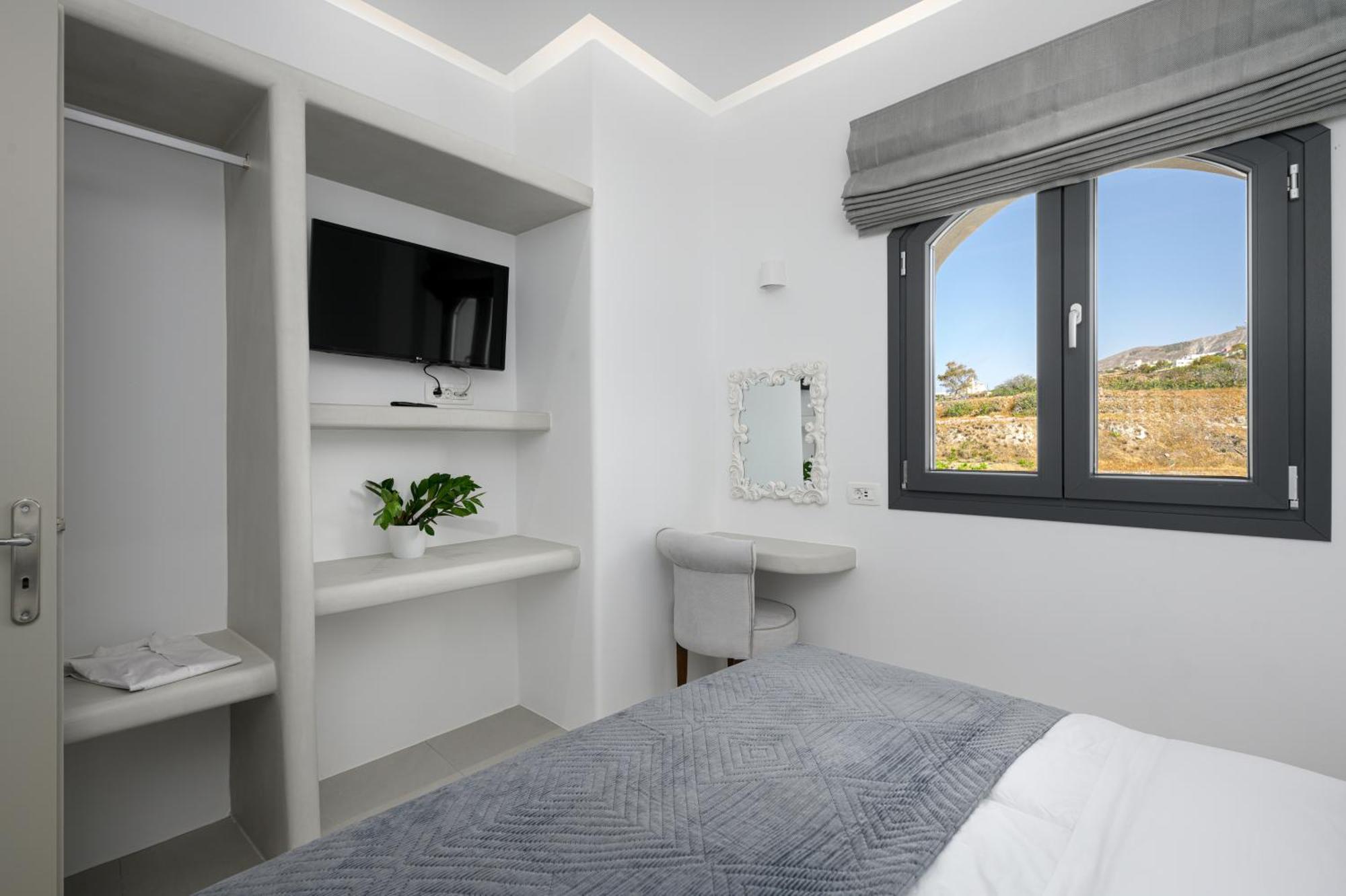 Galaria Serenity Suites Vothon Bagian luar foto