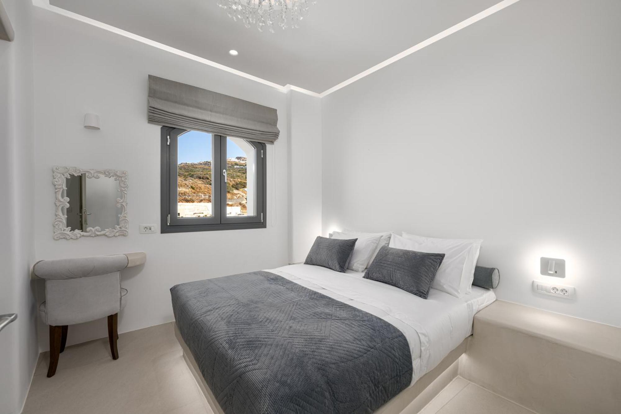 Galaria Serenity Suites Vothon Bagian luar foto