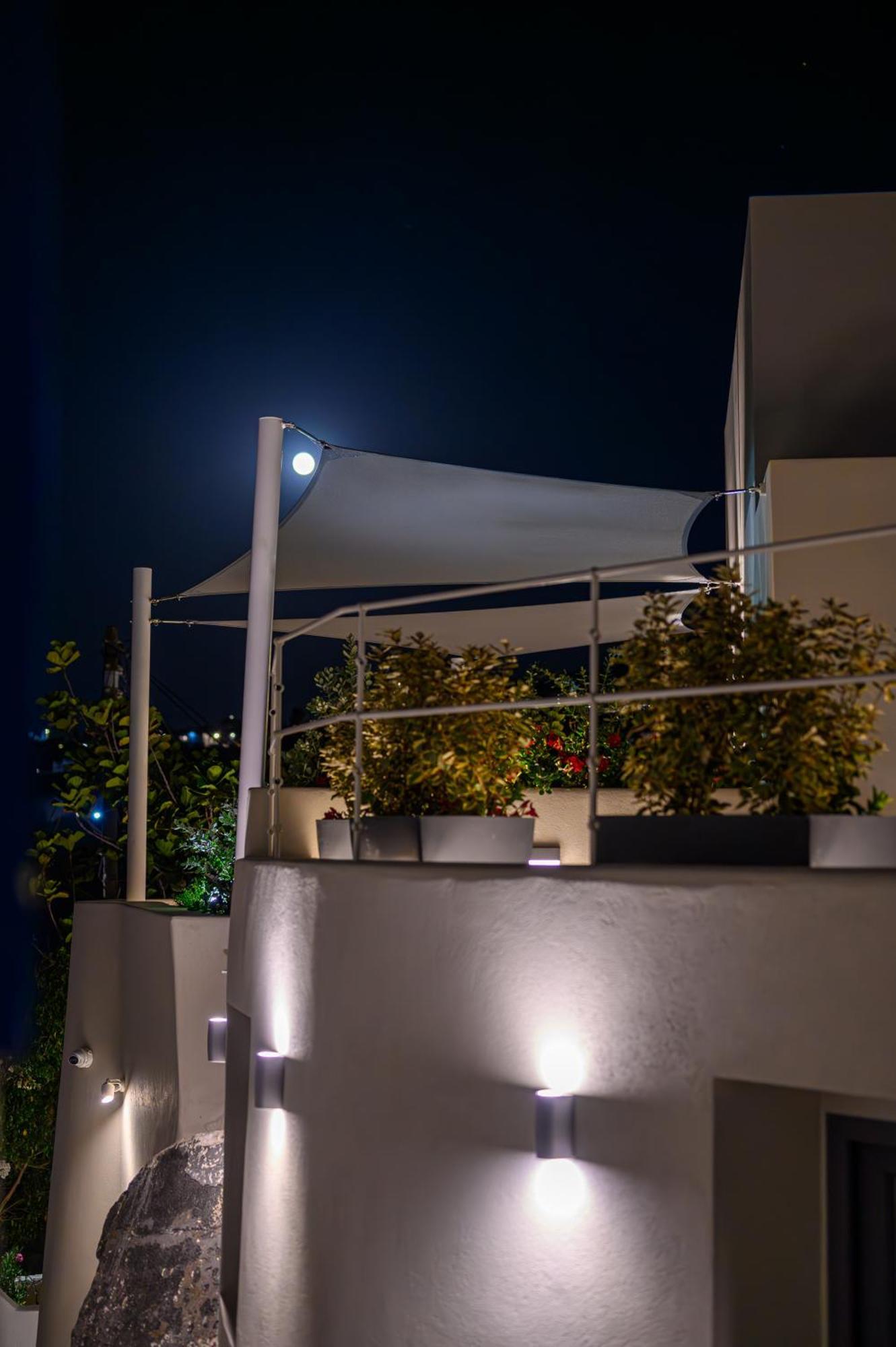 Galaria Serenity Suites Vothon Bagian luar foto